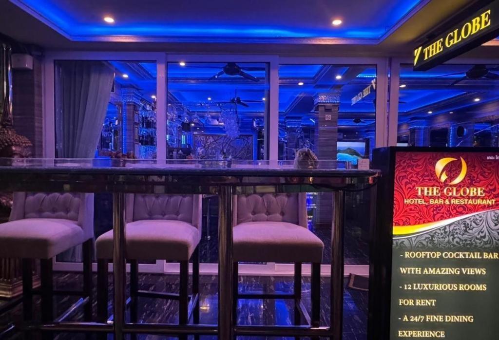 The Globe Hotel, Bar & Restaurant Pattaya Ngoại thất bức ảnh